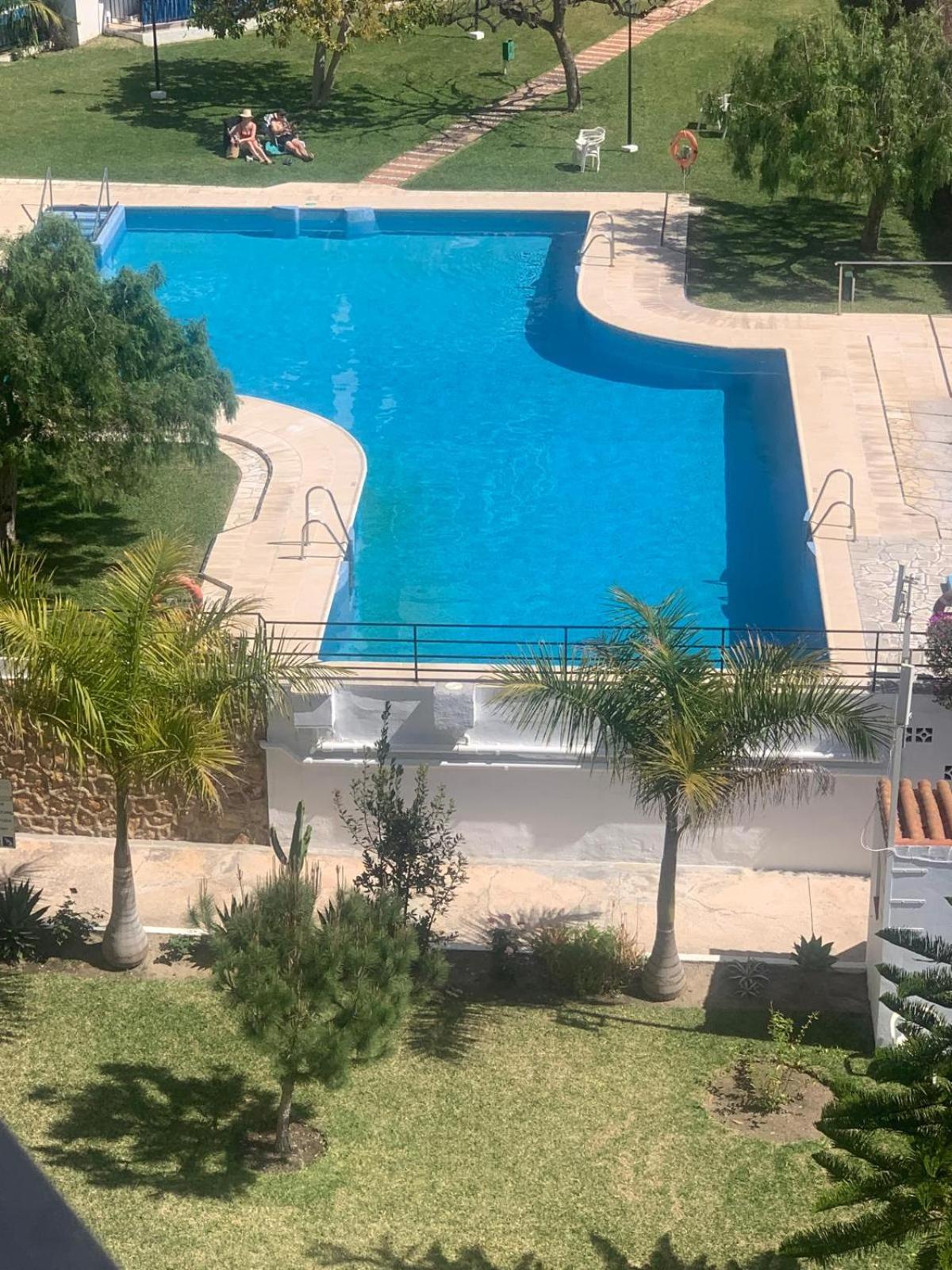 Apartamento La Casa Del Abuelo ネルハ エクステリア 写真