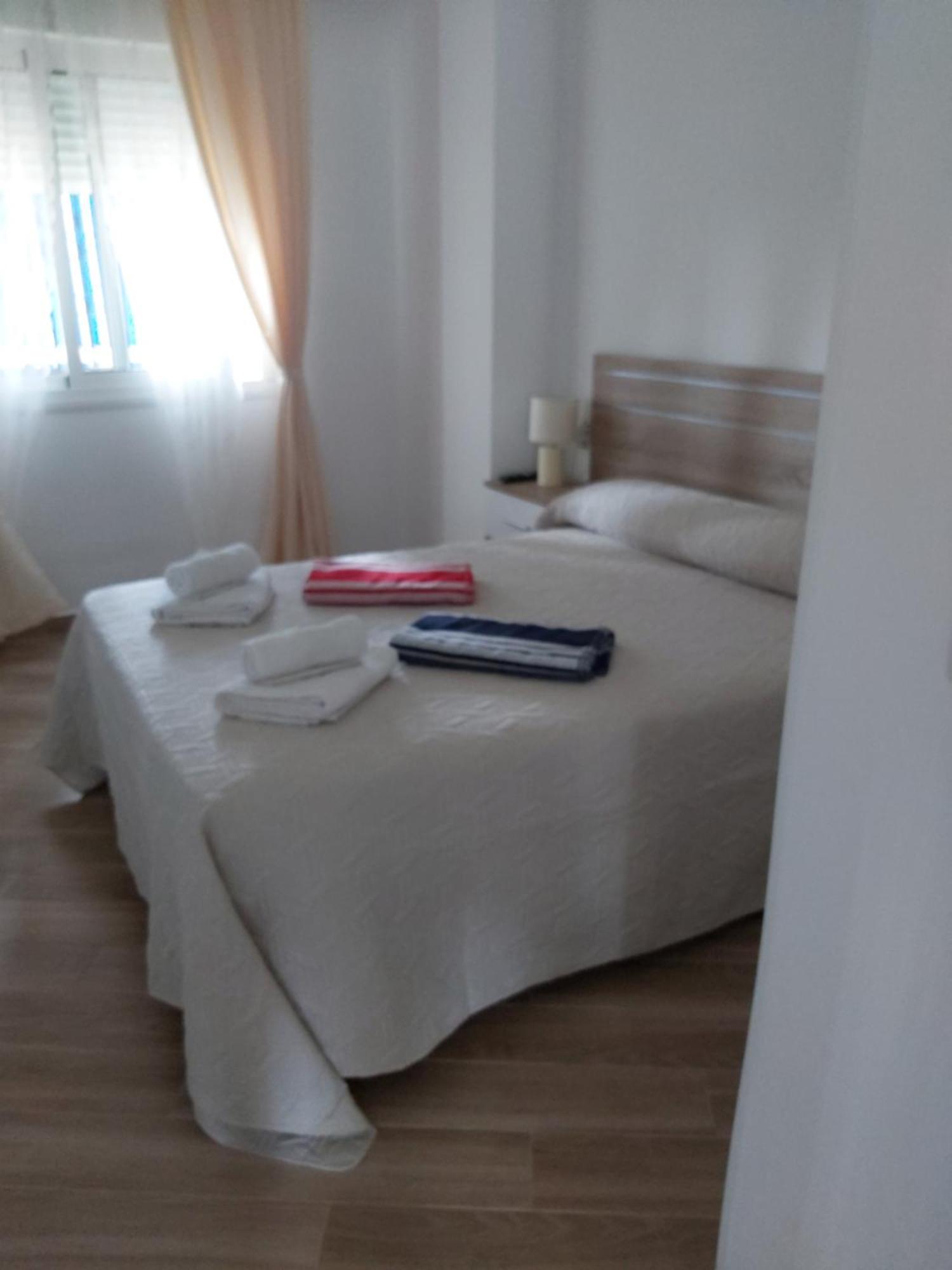 Apartamento La Casa Del Abuelo ネルハ エクステリア 写真